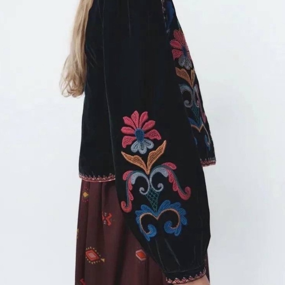 🦋Zara Jacket - Picture 3 of 6